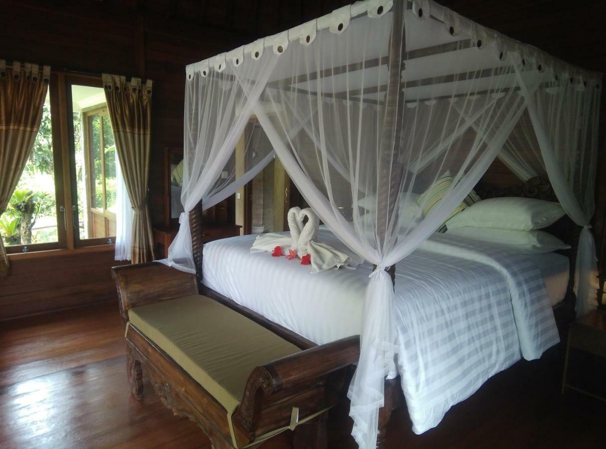 Embang Homestay Сідемен Екстер'єр фото